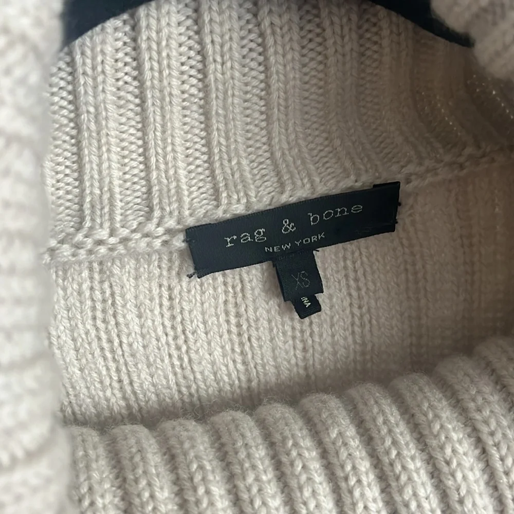 Rag & Bone 100% Merino Wool Turtleneck Sweater Size XS